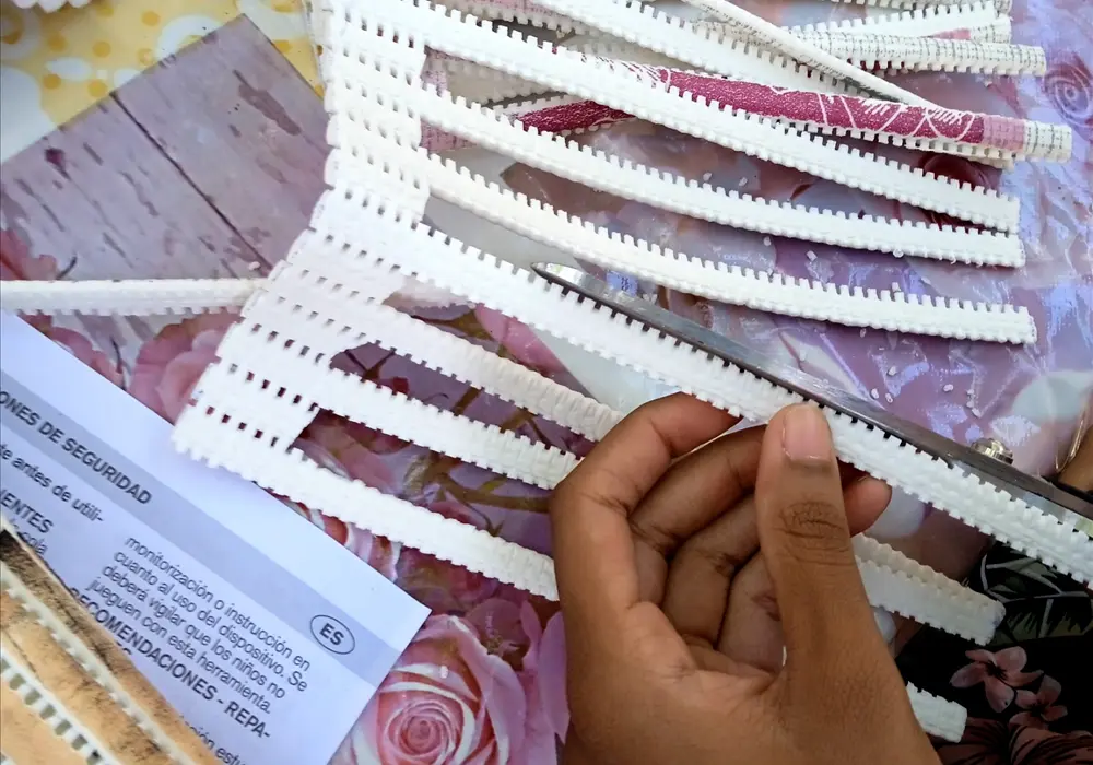 Fabrication-de-sacs-en-bandes-en-plastiques